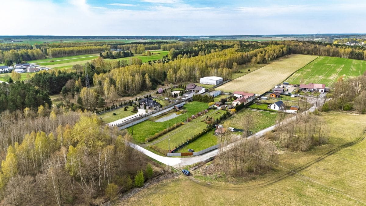 Działka  pokojowe na Sprzedaż