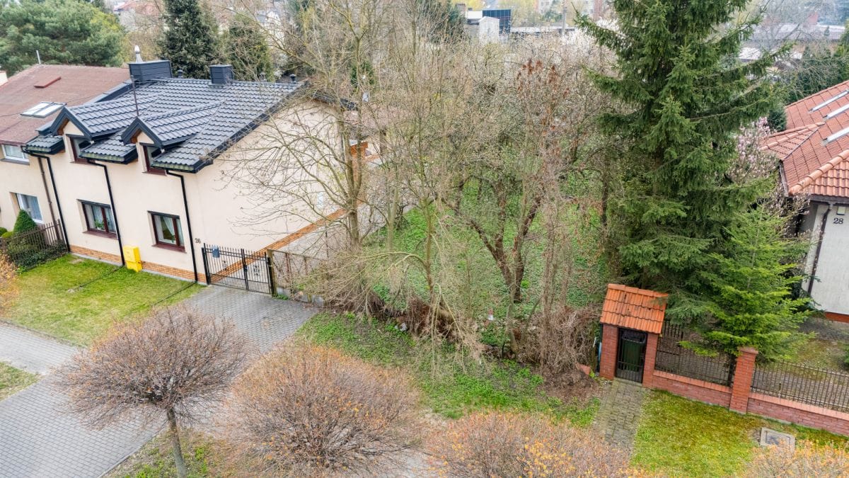 Działka  pokojowe na Sprzedaż