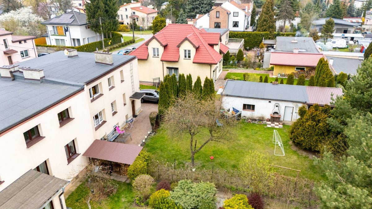 Dom 6 pokojowe na Sprzedaż