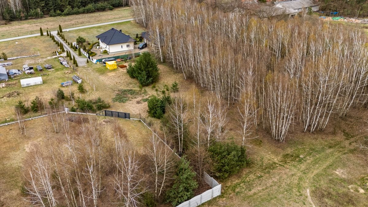 Działka  pokojowe na Sprzedaż