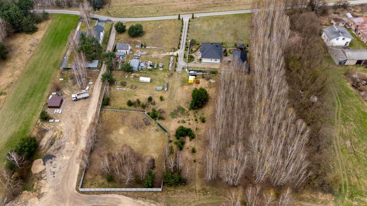 Działka  pokojowe na Sprzedaż