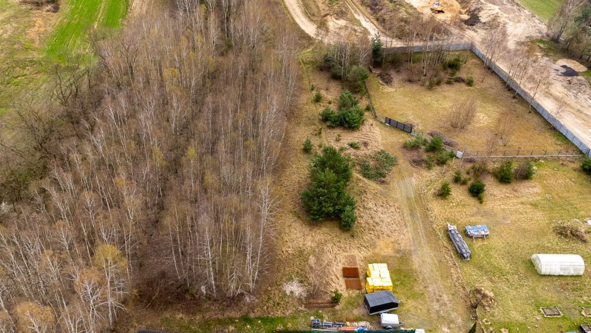 Działka  pokojowe na Sprzedaż