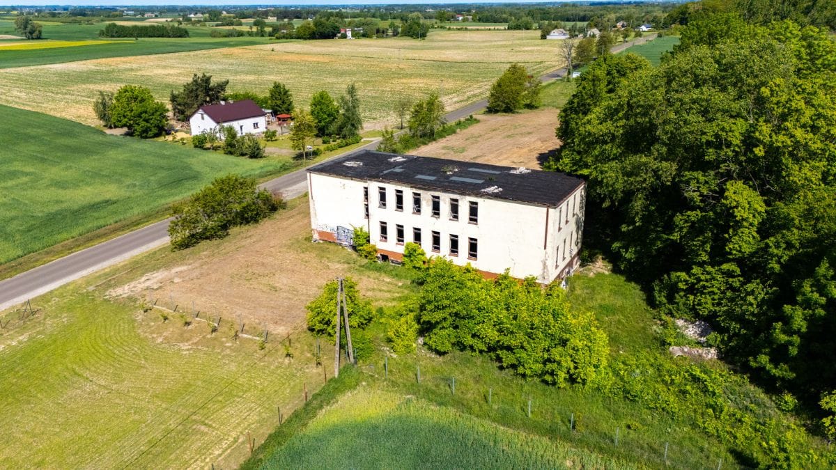 Działka  pokojowe na Sprzedaż