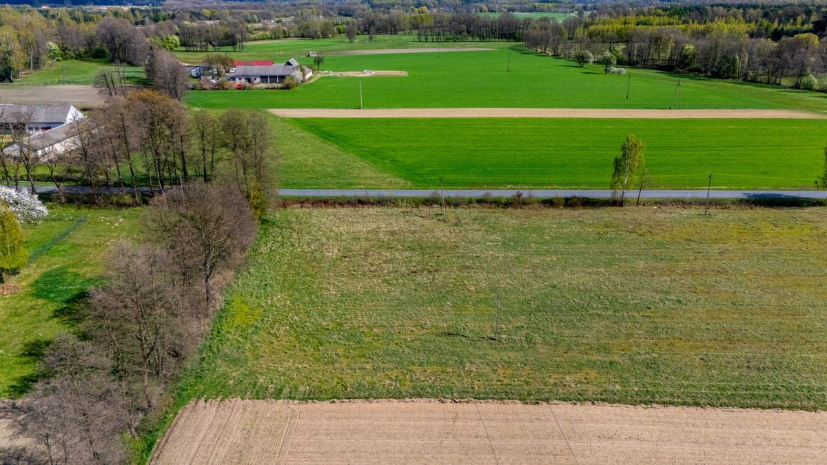 Działka  pokojowe na Sprzedaż