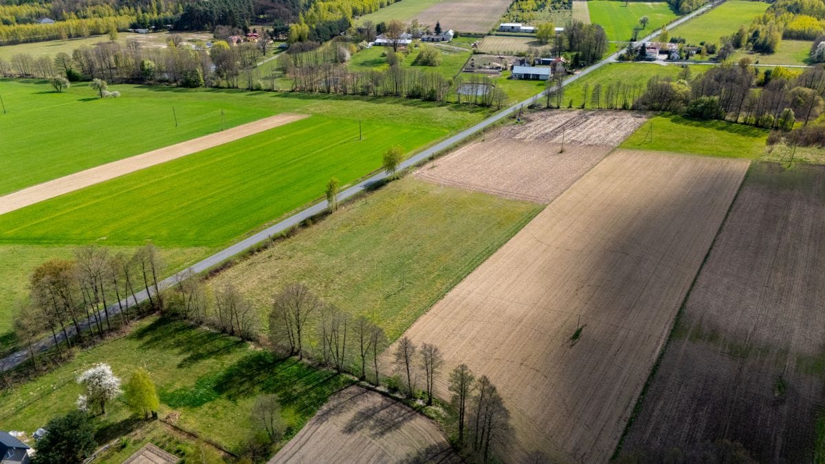 Działka  pokojowe na Sprzedaż