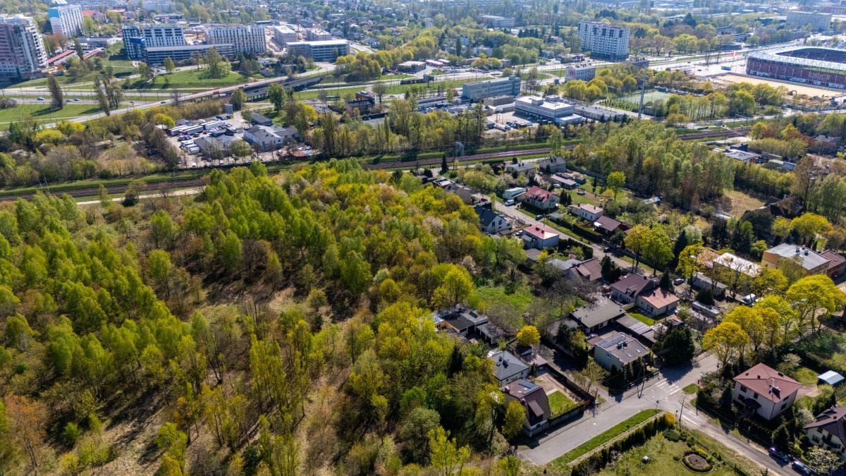 Działka  pokojowe na Sprzedaż