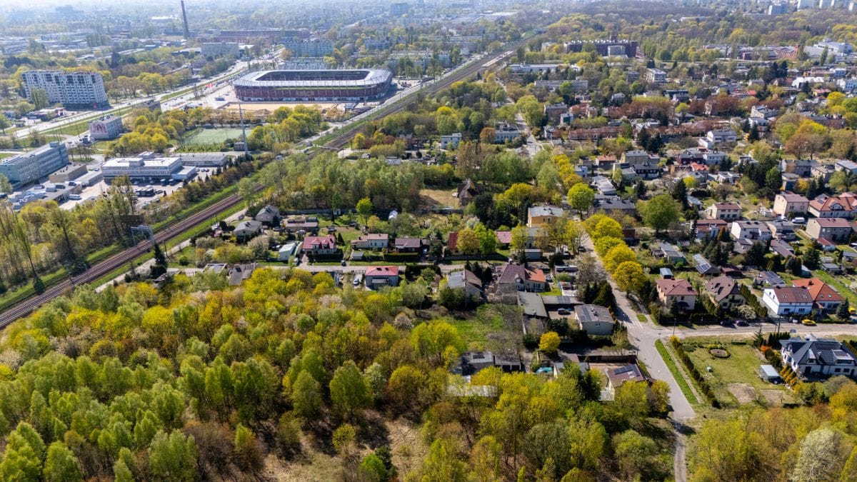 Działka  pokojowe na Sprzedaż