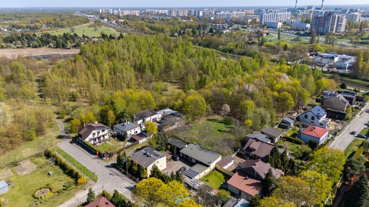 Działka  pokojowe na Sprzedaż