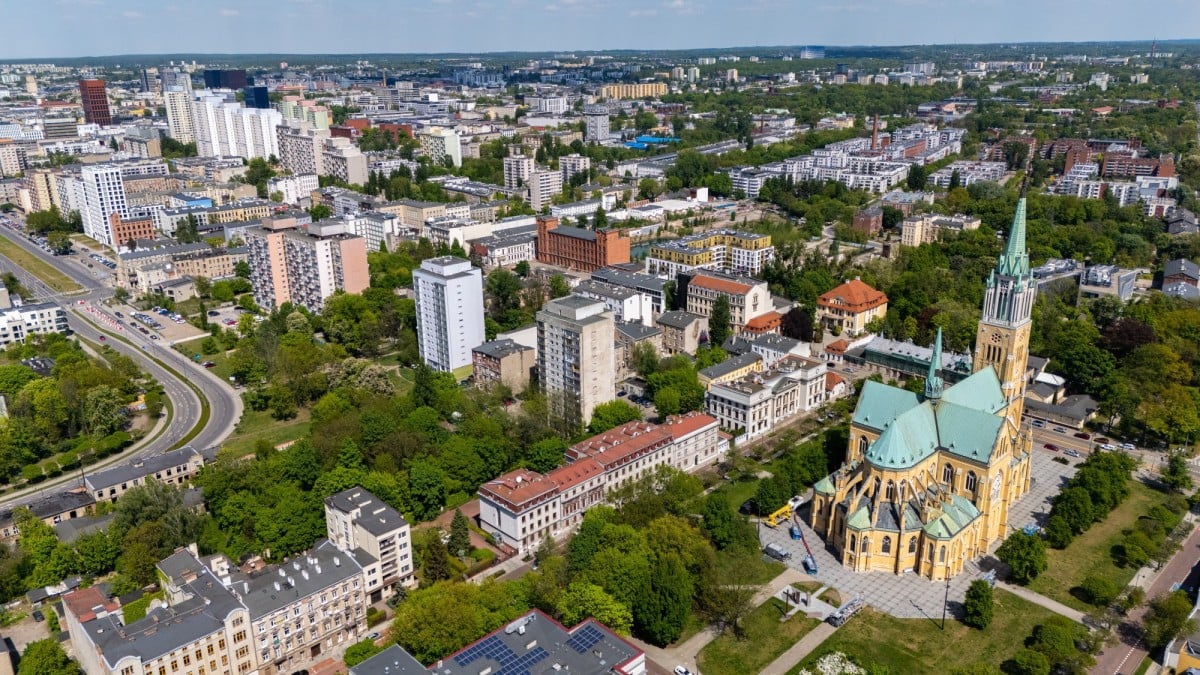 Lokal użytkowy  pokojowe na Sprzedaż