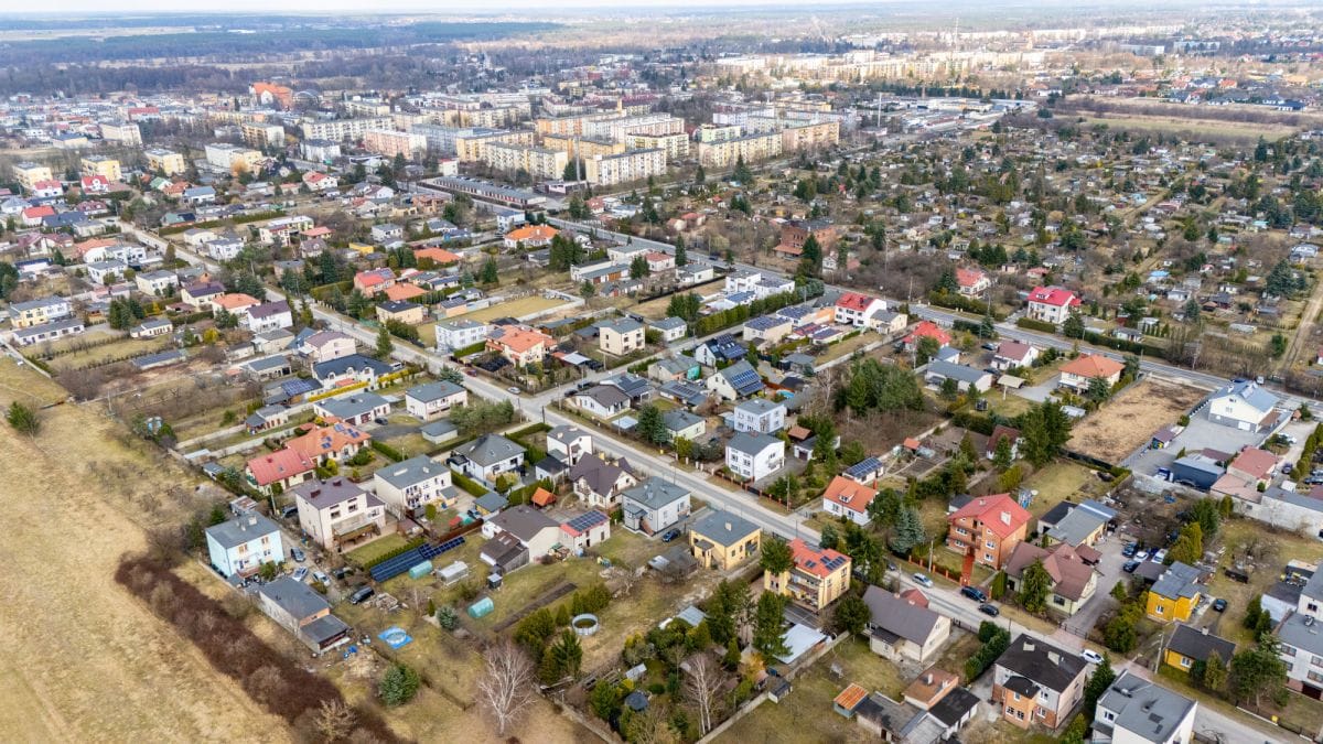 Dom 4 pokojowe na Sprzedaż