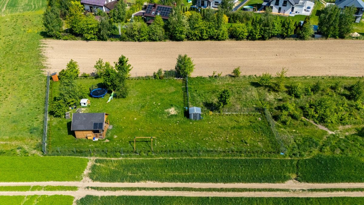 Działka  pokojowe na Sprzedaż