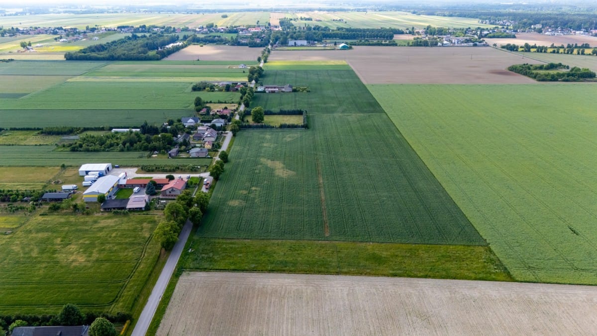 Działka  pokojowe na Sprzedaż