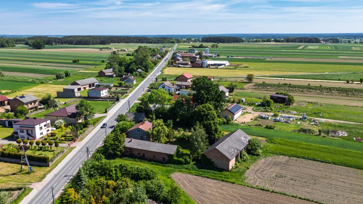 Dom 4 pokojowe na Sprzedaż