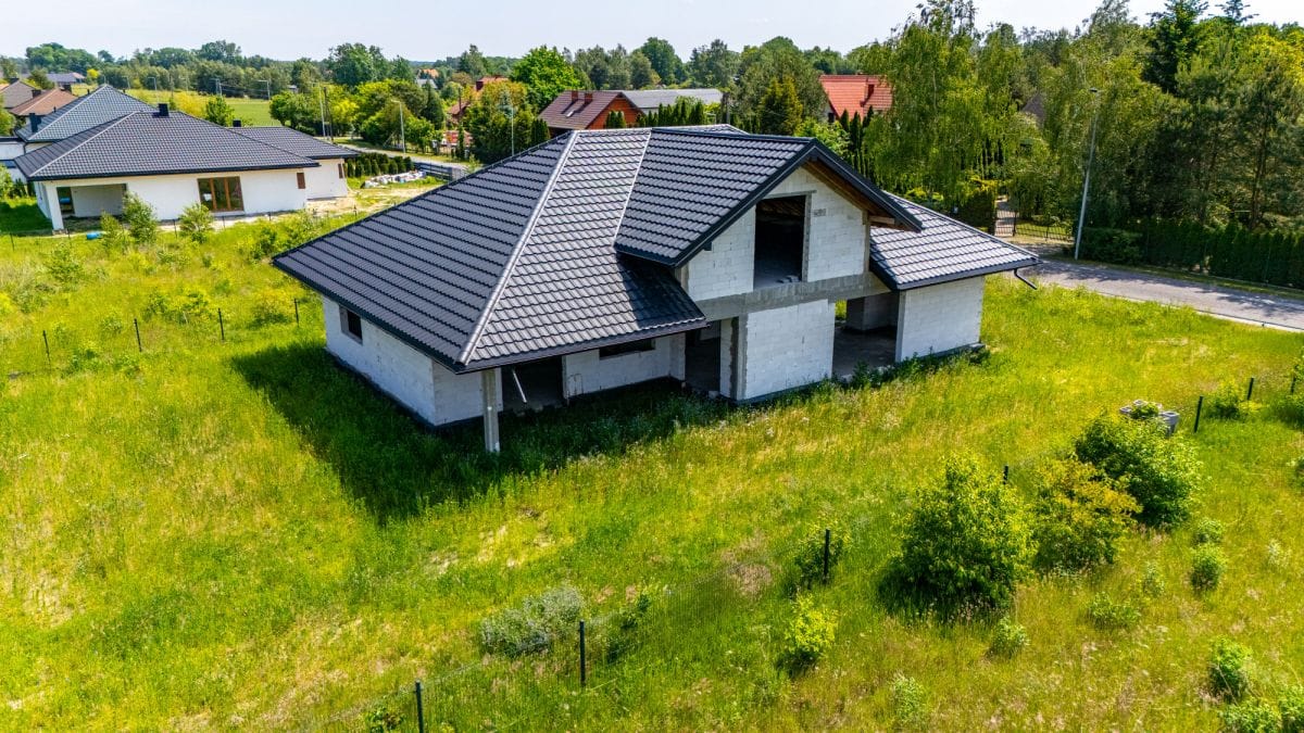 Dom 5 pokojowe na Sprzedaż