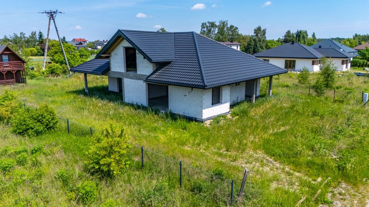 Dom 5 pokojowe na Sprzedaż