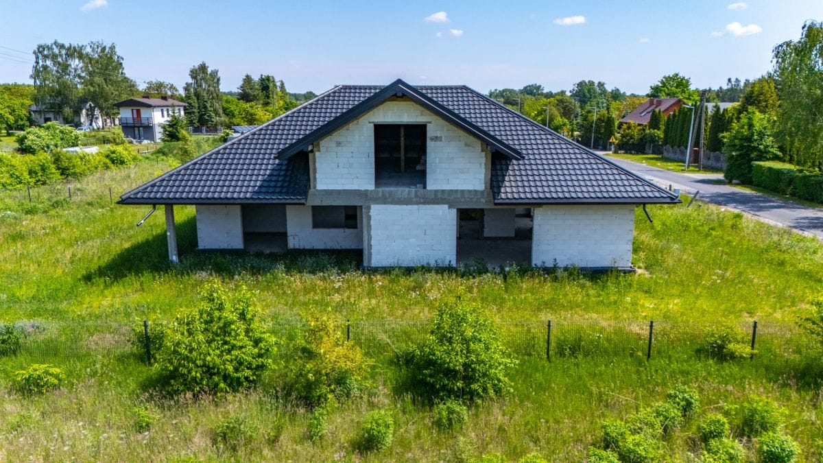 Dom 5 pokojowe na Sprzedaż