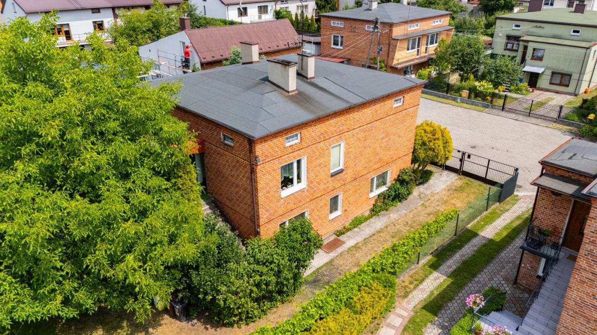 Dom 5 pokojowe na Sprzedaż