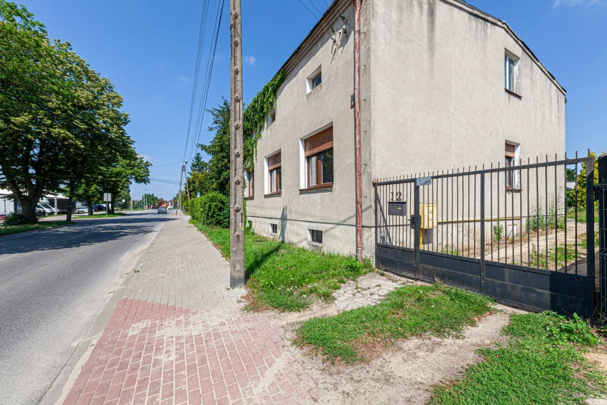 Dom 4 pokojowe na Sprzedaż