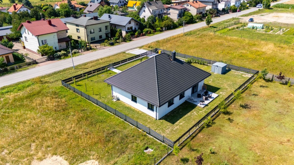 Dom 4 pokojowe na Sprzedaż