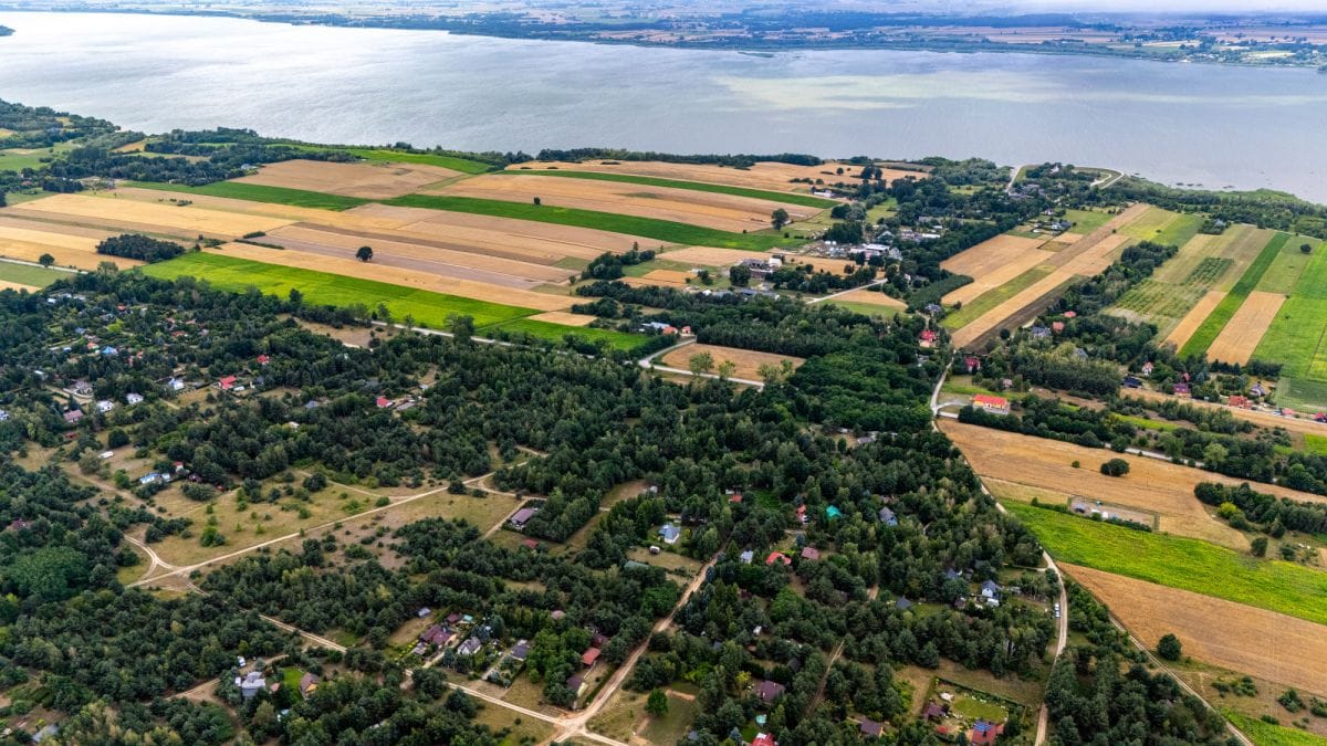Działka  pokojowe na Sprzedaż