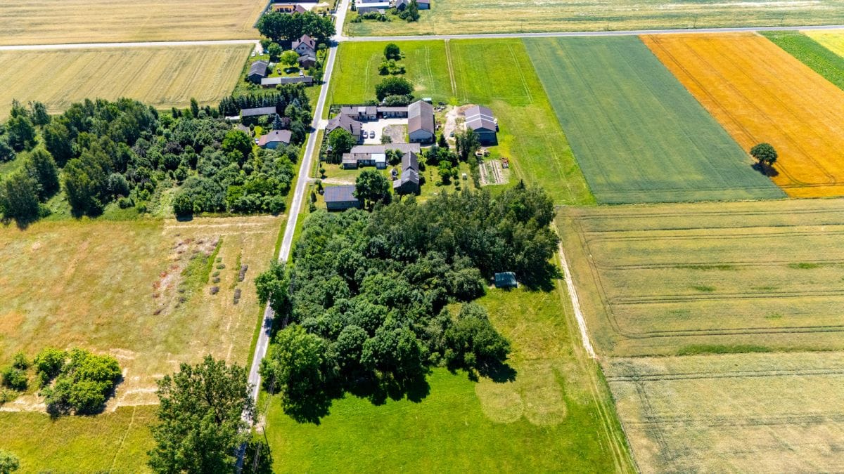 Działka  pokojowe na Sprzedaż