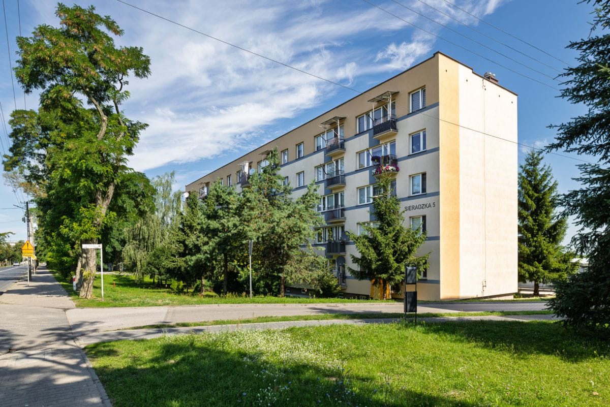 Mieszkanie 4 pokojowe na Sprzedaż