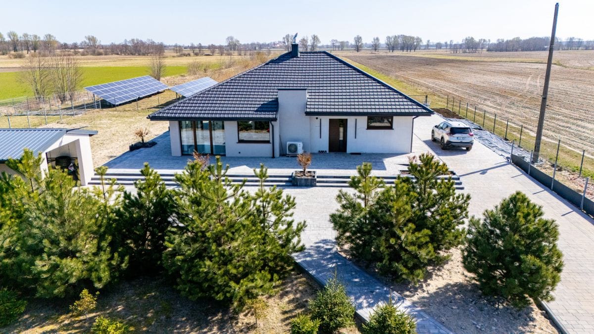 Lokal użytkowy  pokojowe na Sprzedaż