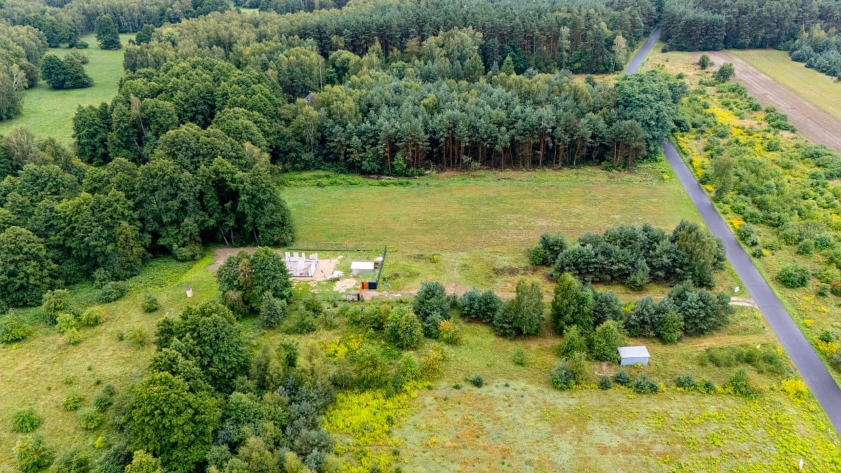 Działka  pokojowe na Sprzedaż