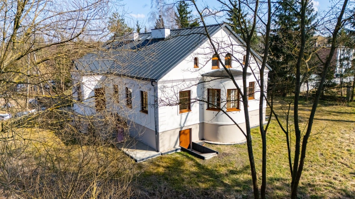 Dom 5 pokojowe na Sprzedaż