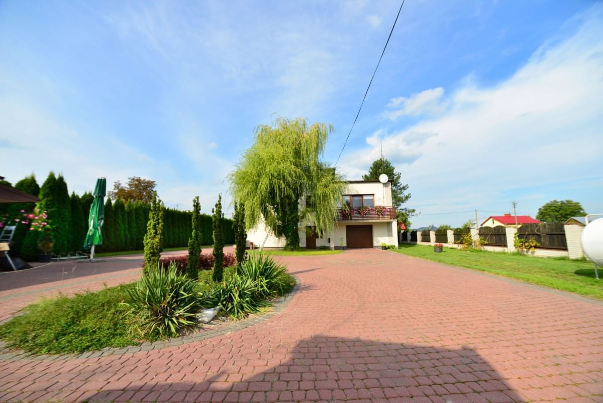 Dom 6 pokojowe na Sprzedaż