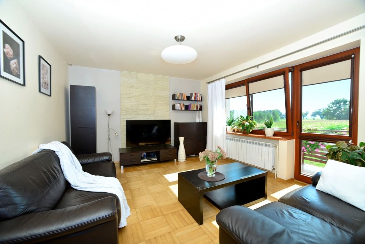 Dom 6 pokojowe na Sprzedaż