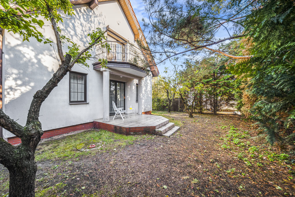 Dom 6 pokojowe na Sprzedaż