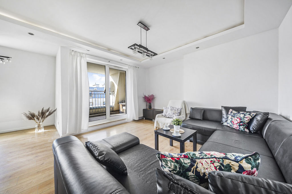 Mieszkanie 3 pokojowe na Sprzedaż