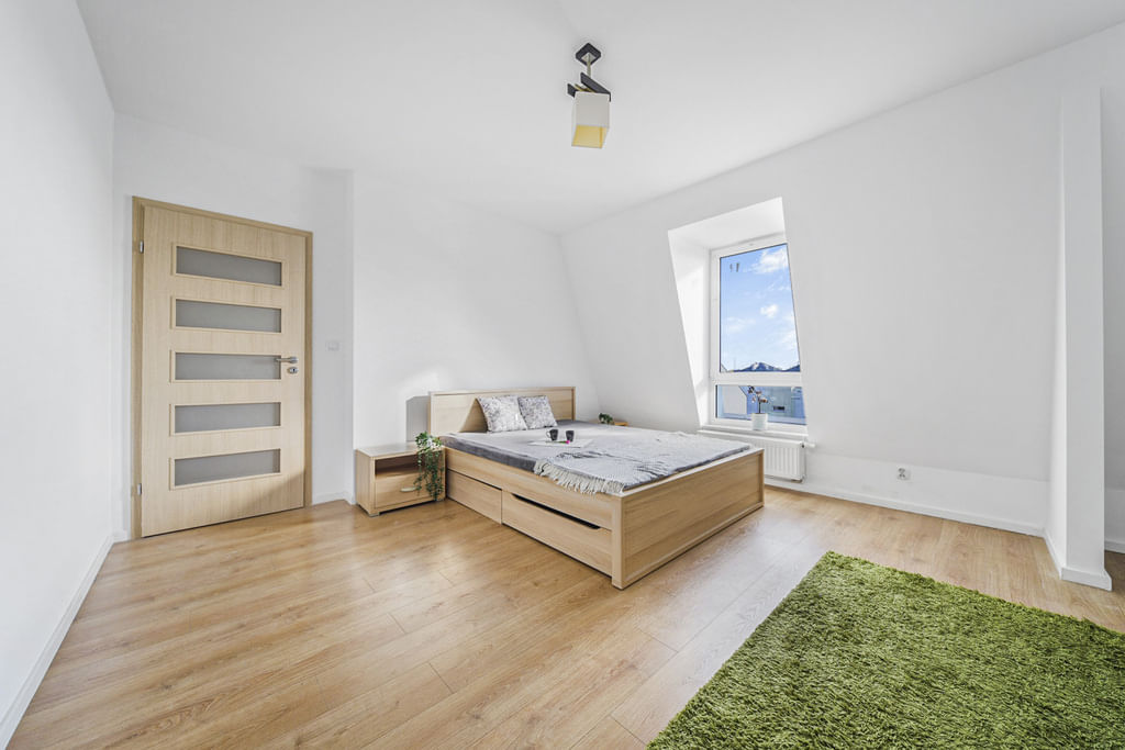 Mieszkanie 3 pokojowe na Sprzedaż