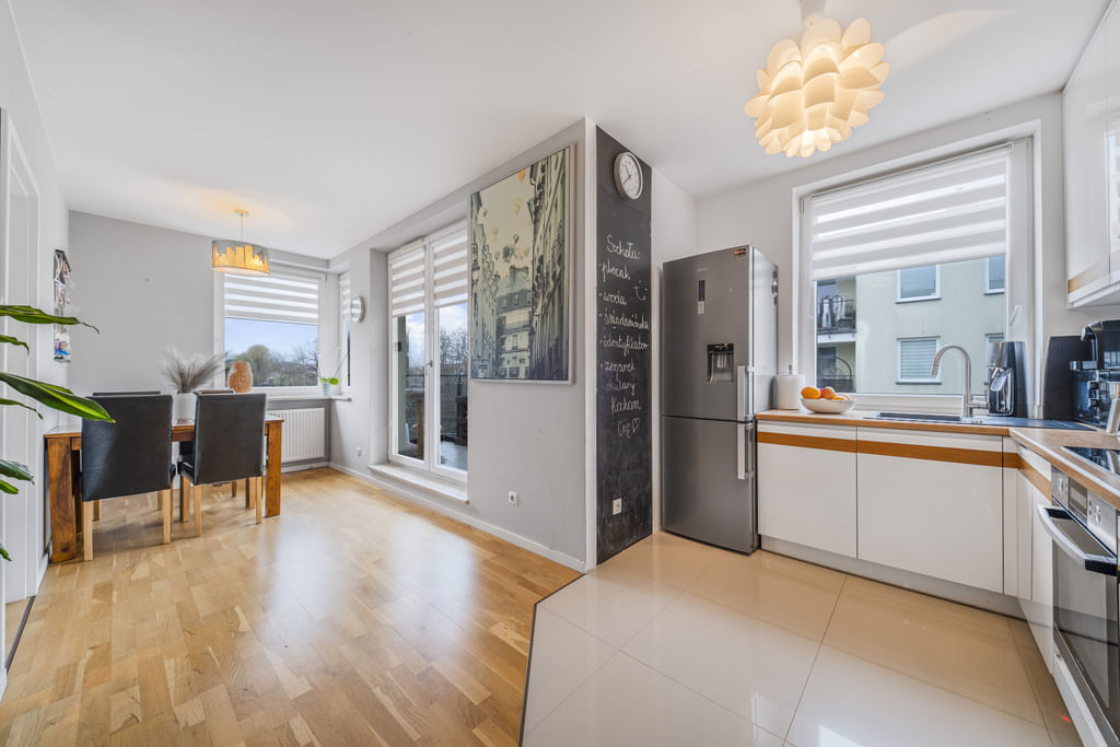 Mieszkanie 3 pokojowe na Sprzedaż