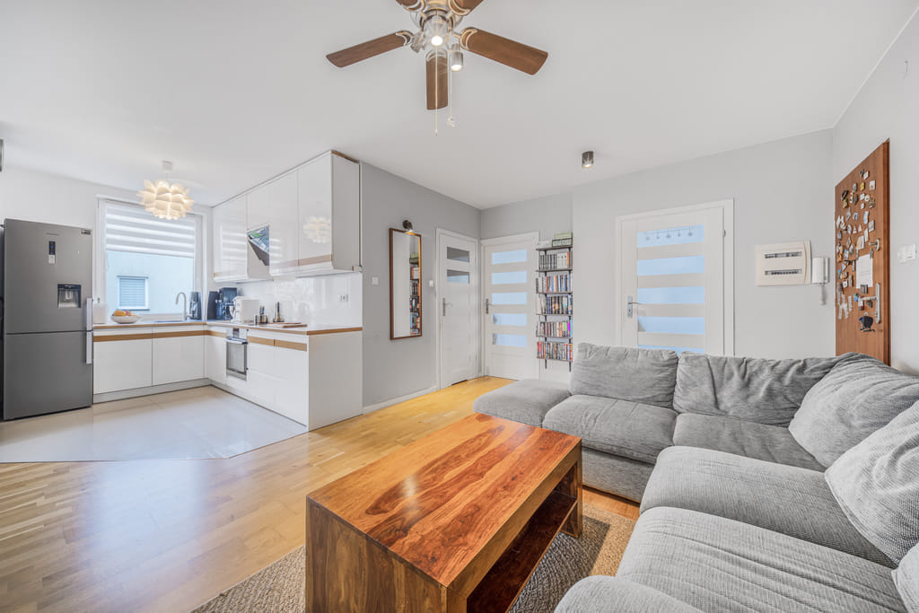 Mieszkanie 3 pokojowe na Sprzedaż