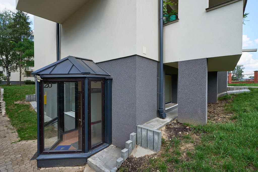 Lokal użytkowy  pokojowe na Sprzedaż