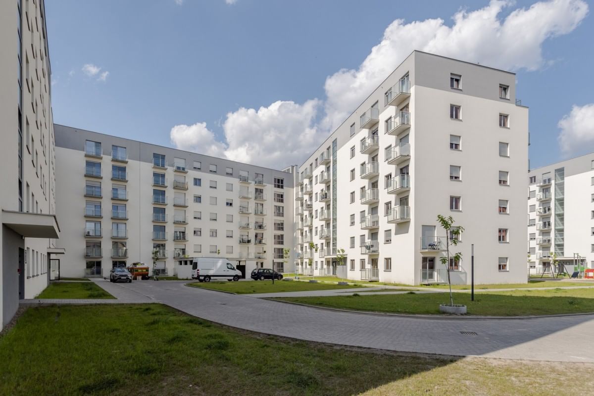 Mieszkanie 6 pokojowe na Sprzedaż