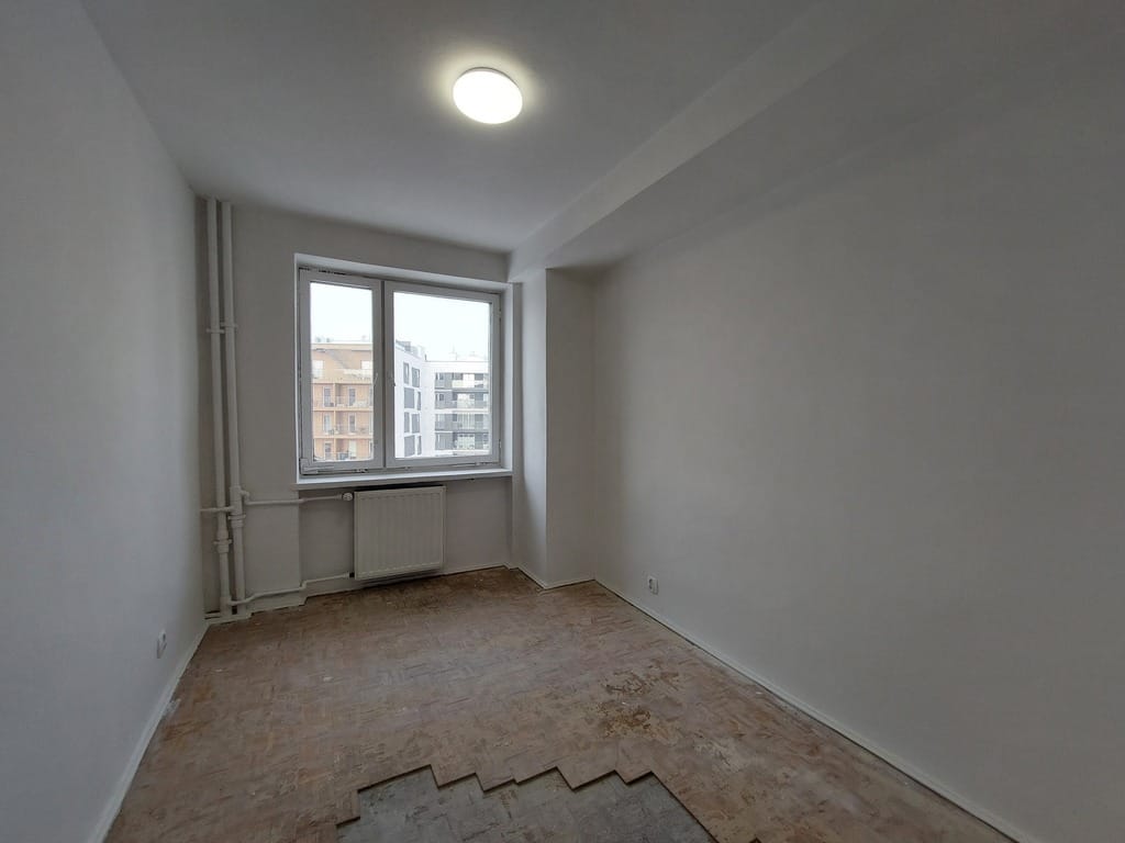 Mieszkanie 4 pokojowe na Sprzedaż