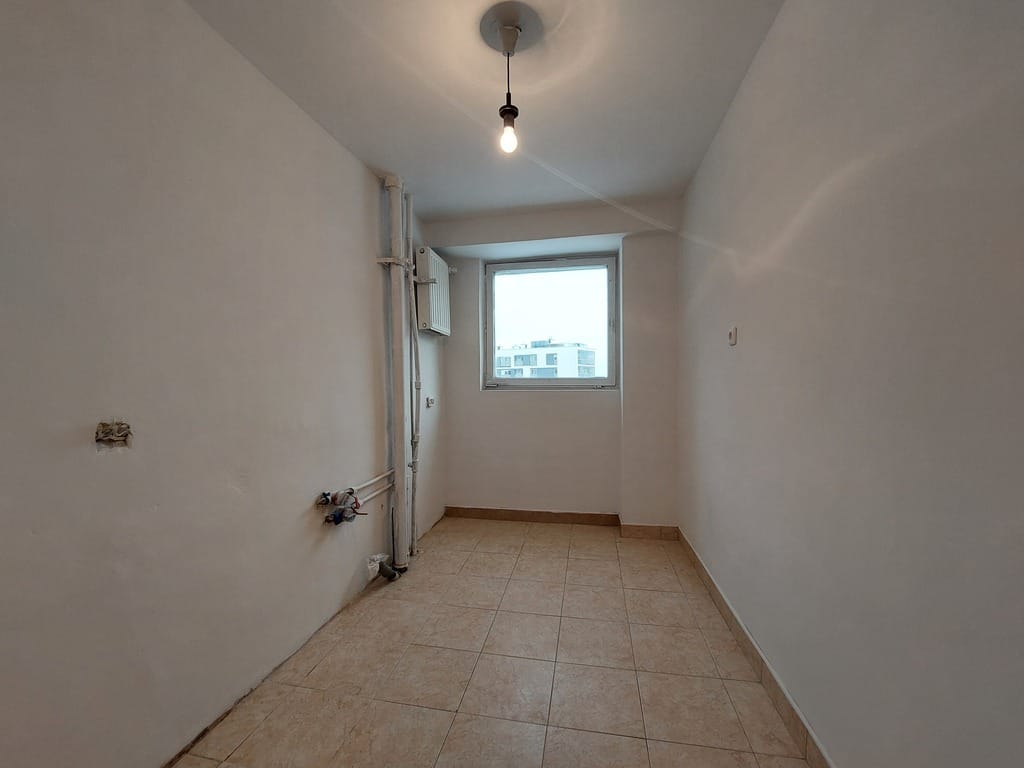 Mieszkanie 4 pokojowe na Sprzedaż