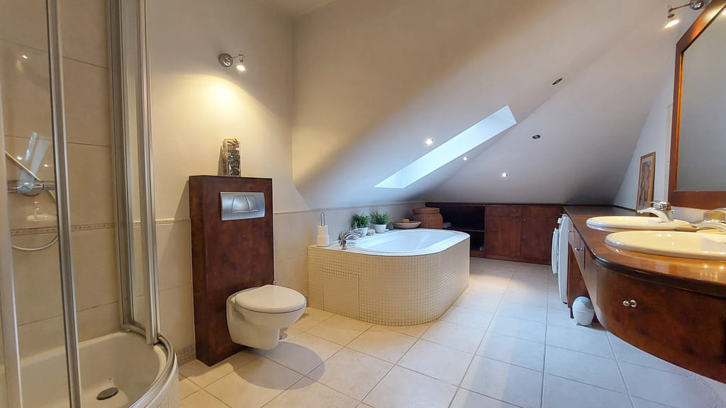 Dom 5 pokojowe na Wynajem