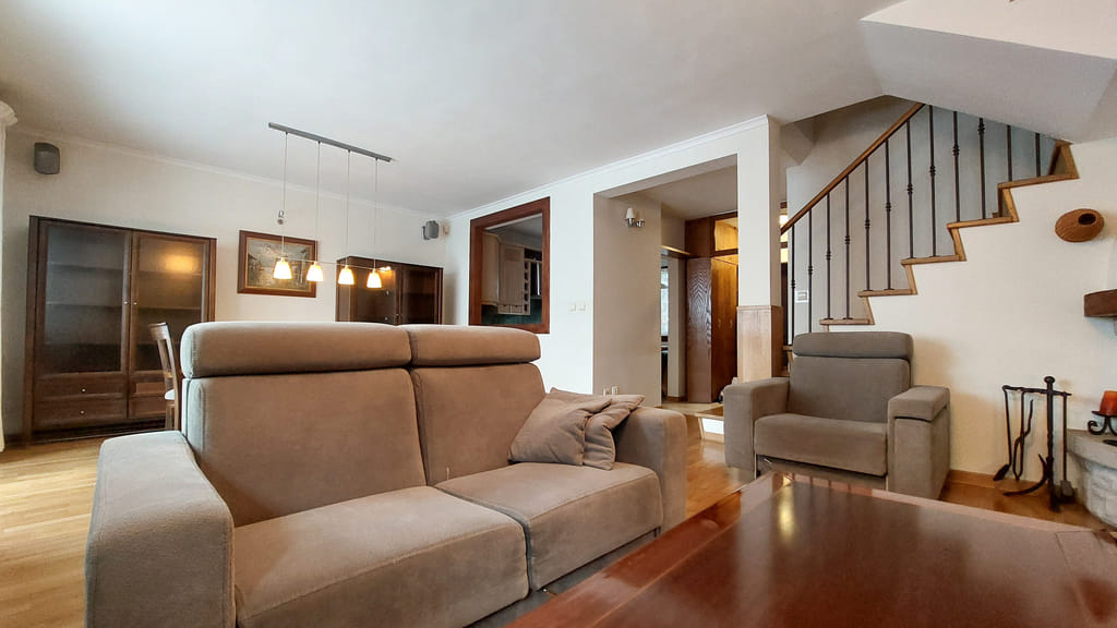 Dom 5 pokojowe na Wynajem