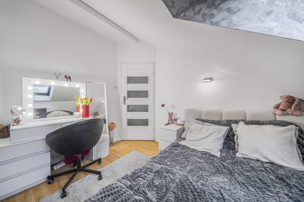 Mieszkanie 3 pokojowe na Sprzedaż