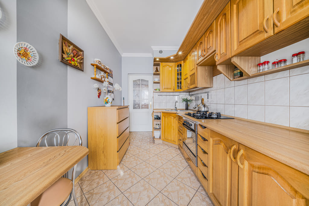 Mieszkanie 3 pokojowe na Sprzedaż