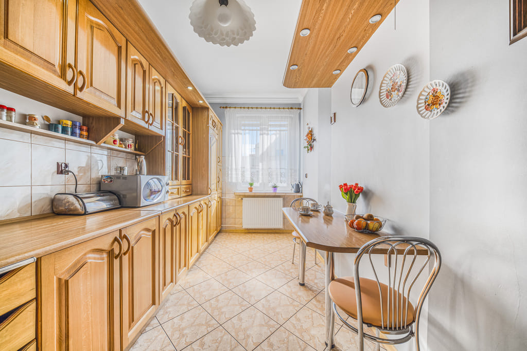 Mieszkanie 3 pokojowe na Sprzedaż