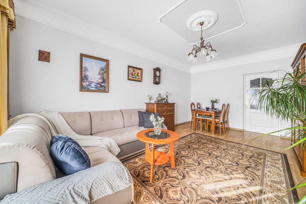 Mieszkanie 3 pokojowe na Sprzedaż