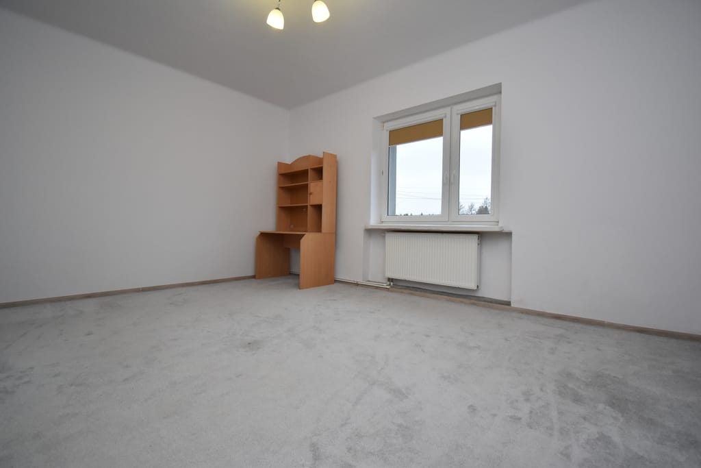 Dom 3 pokojowe na Sprzedaż