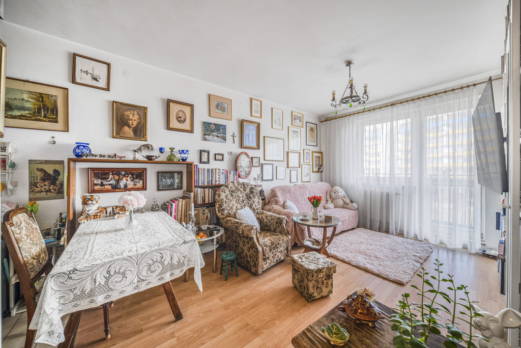 Mieszkanie 3 pokojowe na Sprzedaż