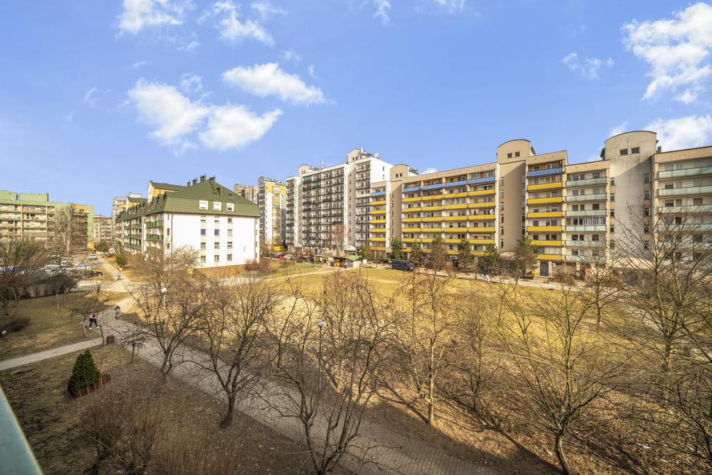 Mieszkanie 3 pokojowe na Sprzedaż