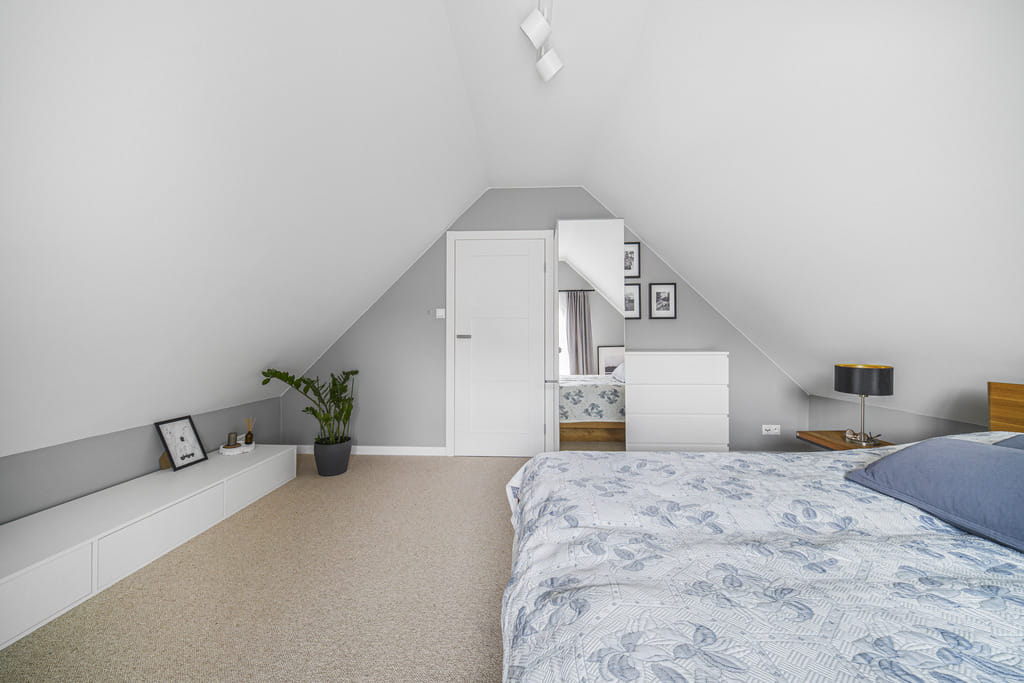 Dom 6 pokojowe na Sprzedaż